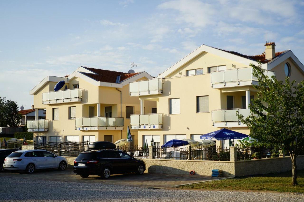 Funtana Appartements An Der 1 Reihe Vom Meer Zewnętrze zdjęcie